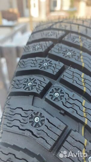 Michelin X-Ice North 4 205/55 R16 94T
