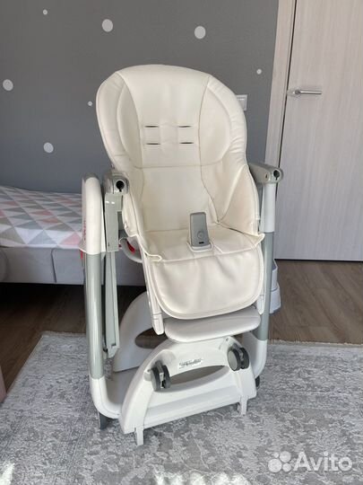 Стульчик для кормления Tatamia Follow Me