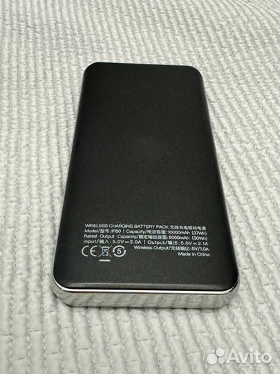 Павербанк momax