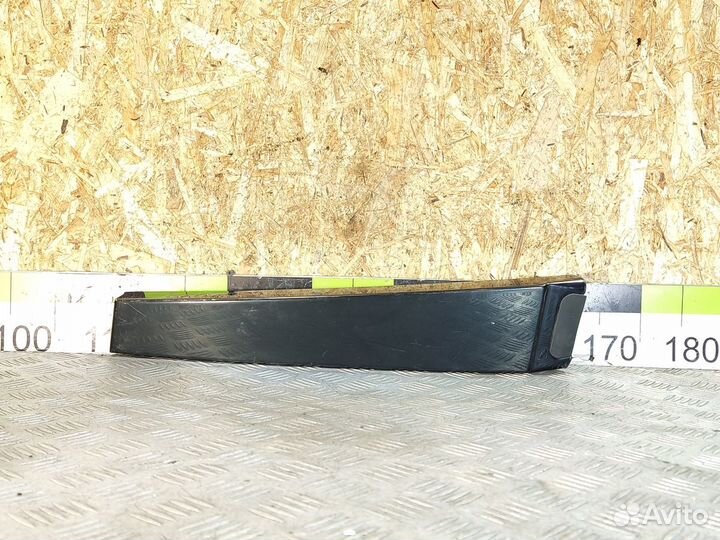 Накладка Volkswagen Touareg 2002 2010