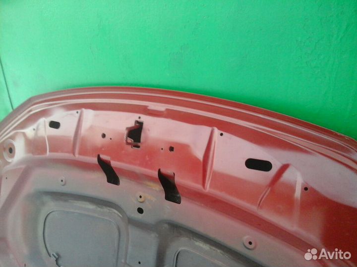 Капот /dacia logan /dacia sandero