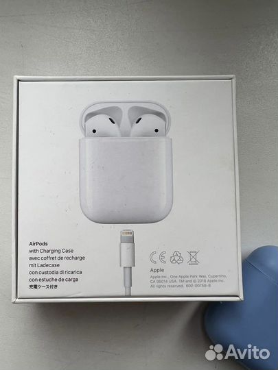 Беспроводные наушники apple airpods