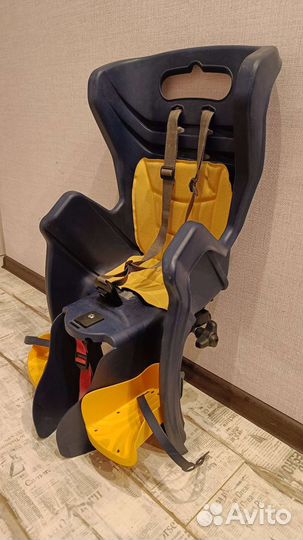 Детское кресло на велосипед