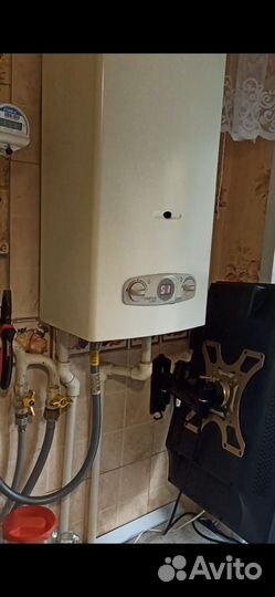 Газовый проточный водонагреватель колонка