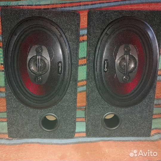 Комплект музыки в авто (колонки + усилитель)