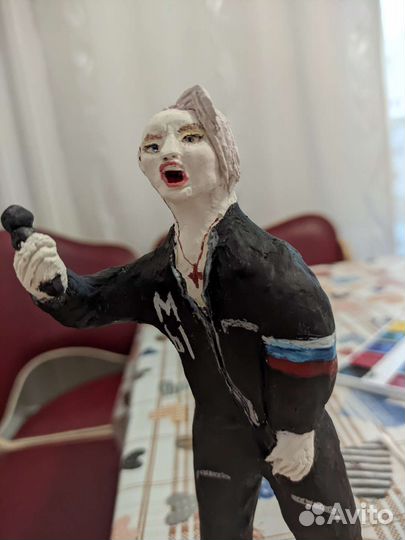 Статуэтка из глины ручной работы