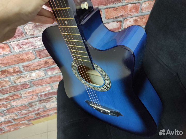 Гитара новая акустическая