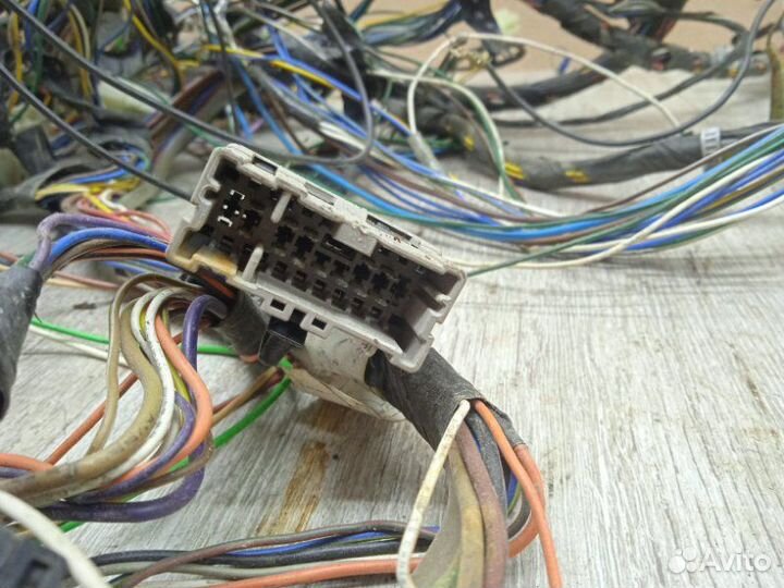 Проводка (коса) салона Renault Logan 1 2012