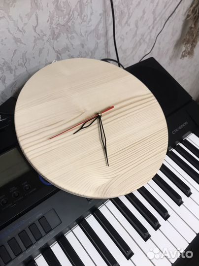 Часы настенные