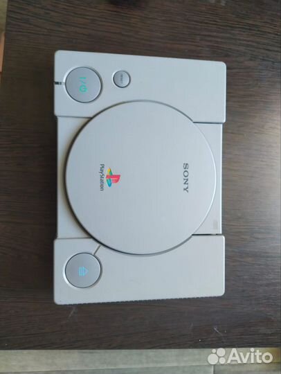 Консоль Sony PlayStation 1