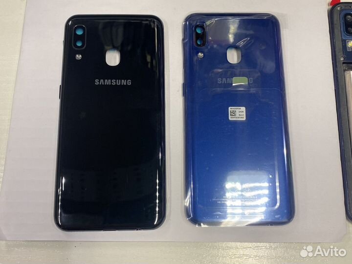 Samsung Galaxy A20, 3/32 гб