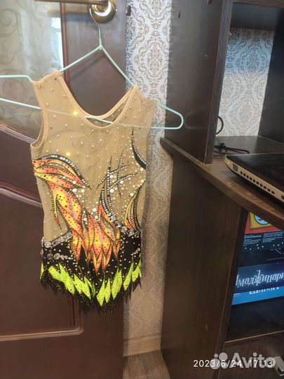 Купальник для художественной гимнастики