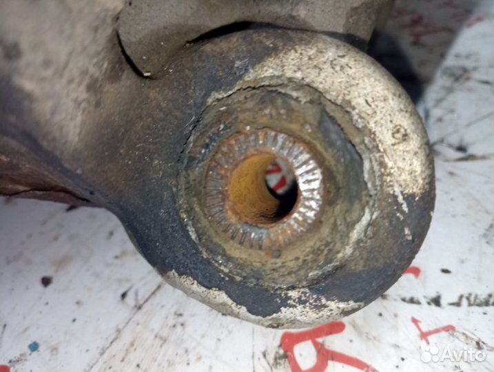 Ступица задняя левая Lexus Is 250 4GR FSE 2007