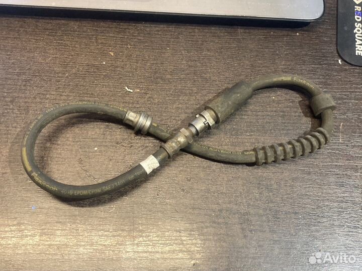 Шланг тормозной BMW F20 F30 F32 передний