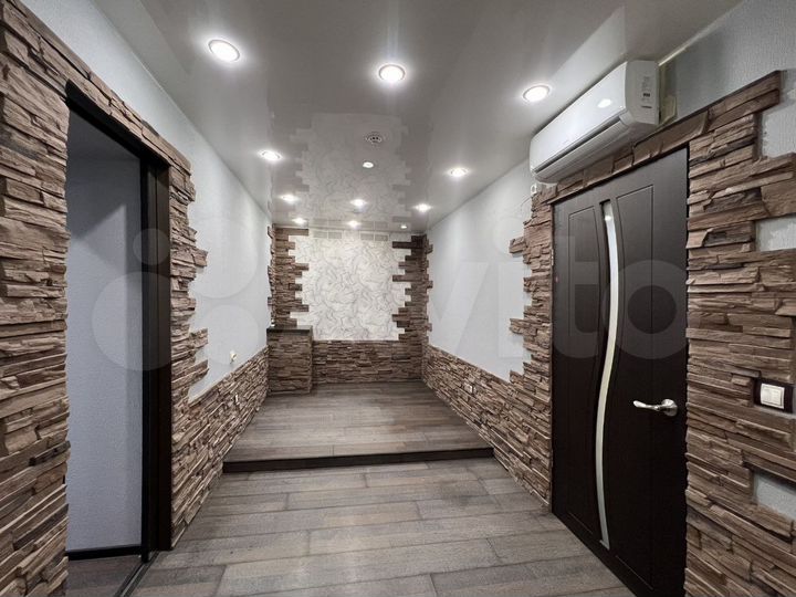 Свободного назначения, 465 м²