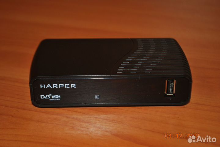 Приставка цифрового тв Harper HDT2-1130