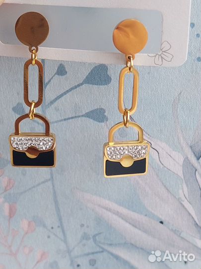 Серьги в ассортименте