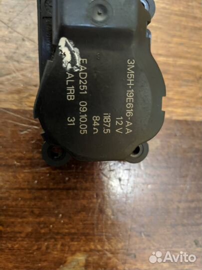 Сервопривод печки Ford Focus 2005 (ящик 08)