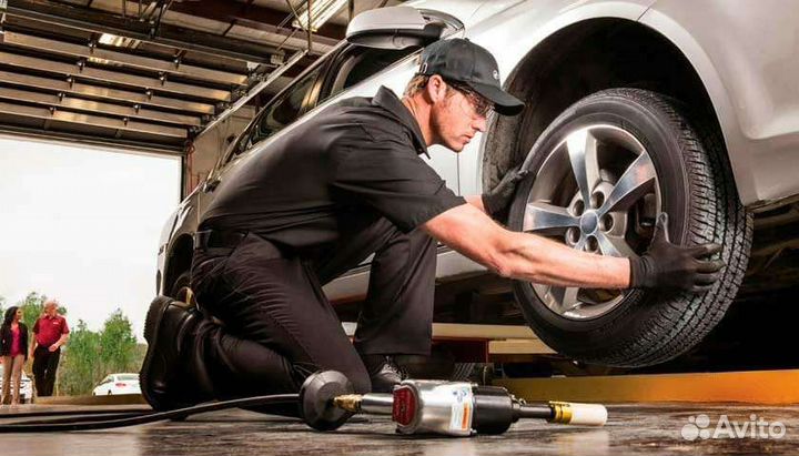 Шиномонтажник