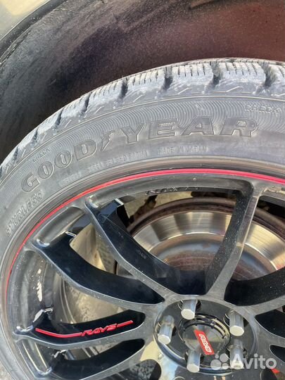 Goodyear Ice Navi Zea 245/40 R18