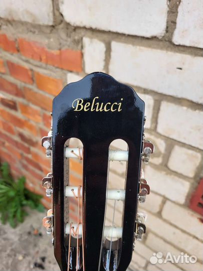 Классическая гитара