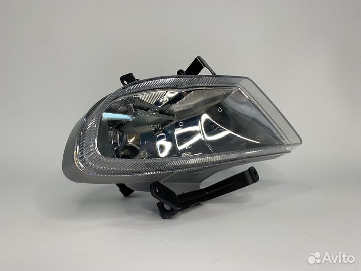 Противотуманная фара правая Hyundai Accent 06-11