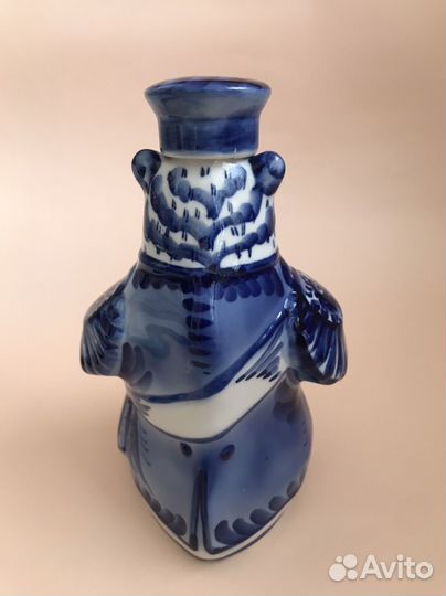 Штоф фарфоровый Генерал Топтыгин Гжель