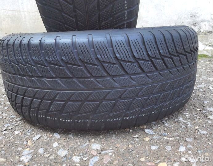 Bridgestone Blizzak LM-001 225/50 R18 95H