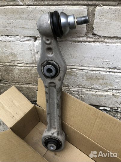 Рычаг передний нижний Mercedes GLC-Class (X253)