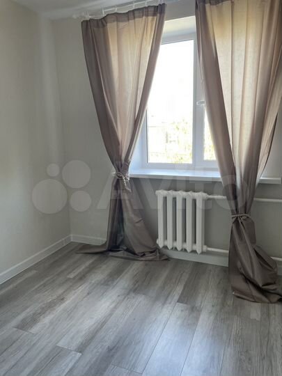 Комната 10 м² в 6-к., 4/5 эт.