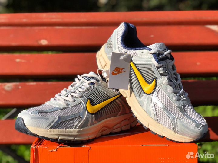 Кроссовки Nike Air Zoom Vomero 5 (40-44)