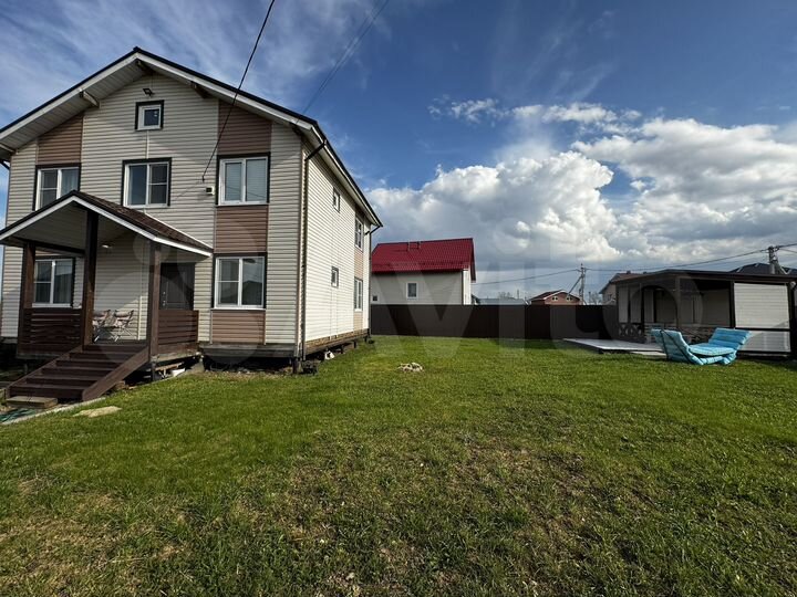 Дом 136,3 м² на участке 6,5 сот.