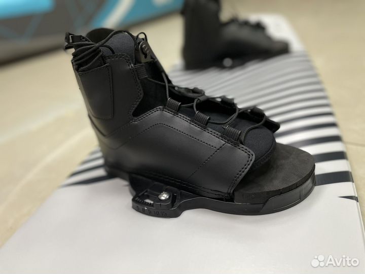 Комплект вейкборд 140 новый