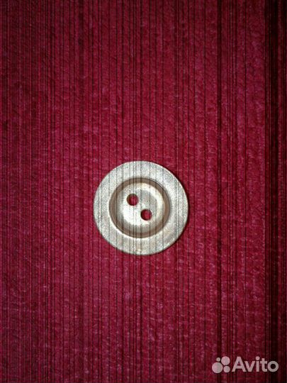 Пуговицы по 1 рублю