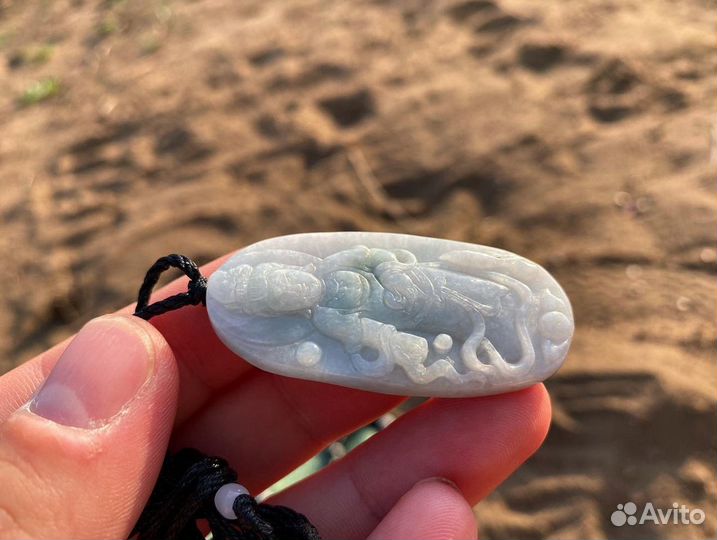 Подвеска «Гуаньинь» нефрит/жадеит