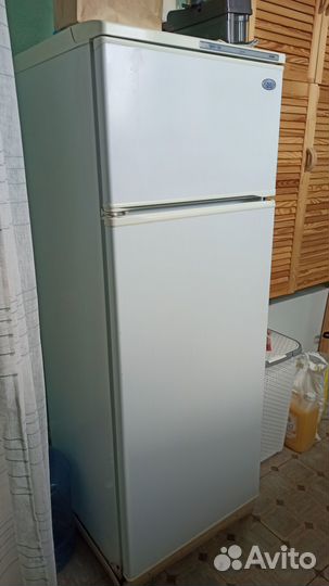 Холодильник атлант бу