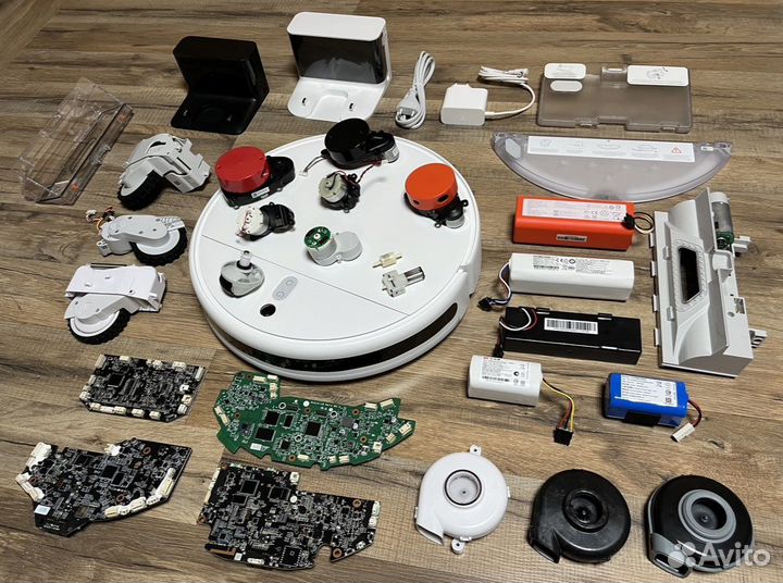 Запчасти для роботов пылесосов