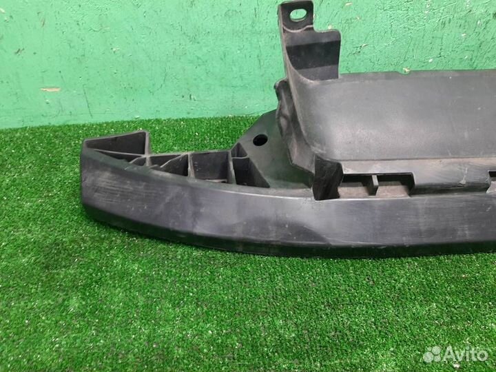 Усилитель бампера переднего нижний Subaru Legacy