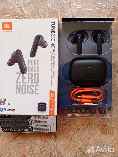 JBL Tune 130NC, 230NC, Pro Live+, Wave 100