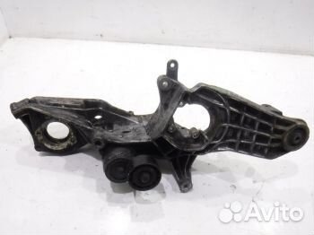 Кронштейн двигателя 60663739