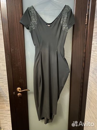 Нарядное платье