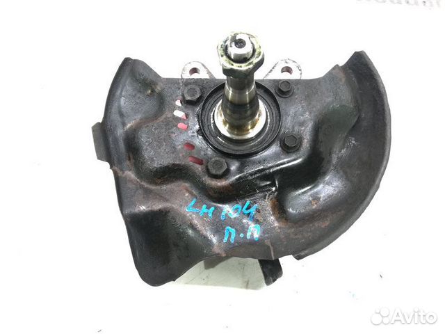 Кулак поворотный передний правый Toyota Hiace