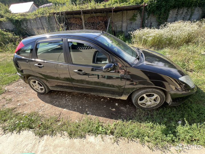 Ford Focus 1.8 МТ, 2002, 276 100 км