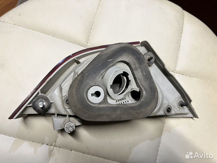 Фонарь задний внутренний правый Соната YF 6