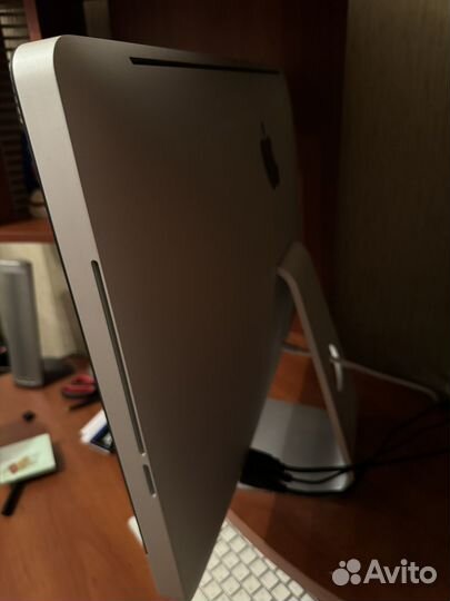 iMac 11,2, 2010 г., 21,5 дюйма