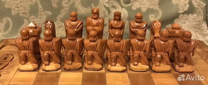 Шахматы ручной работы. Деревянные. Доска большая