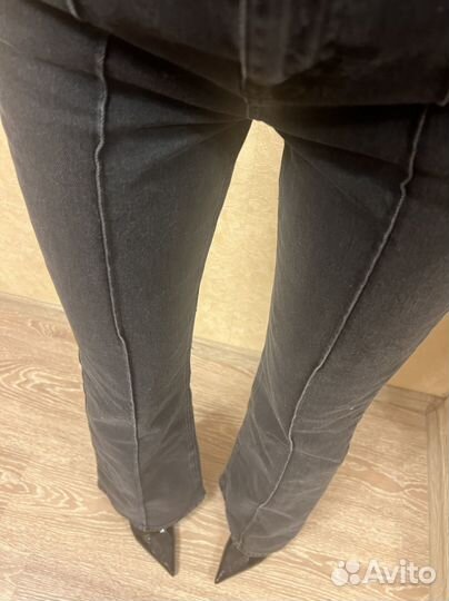 Джинсы черные клеш от колена S (26 р.)