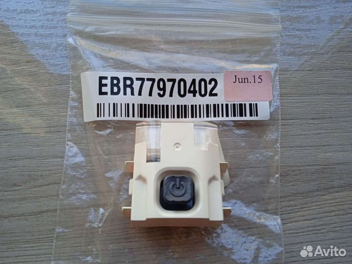 Плата кнопки управления телевизора LG EBR77970402