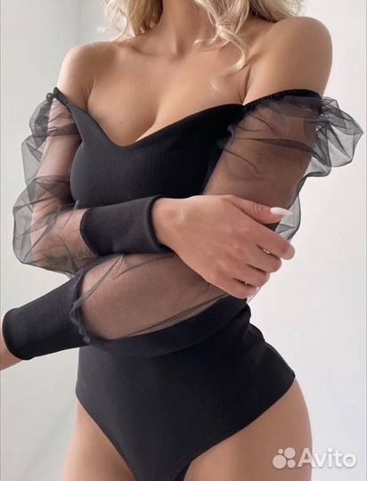 Боди женское черное с рукавом фанариком