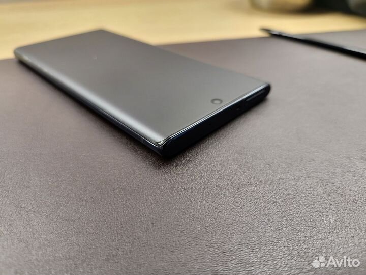 Samsung Galaxy Note 10, 8/256 ГБ